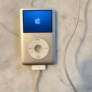 Apple iPod Classic Silver